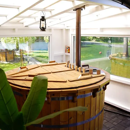 Siedlisko Staszkówka Chalé Huszlew